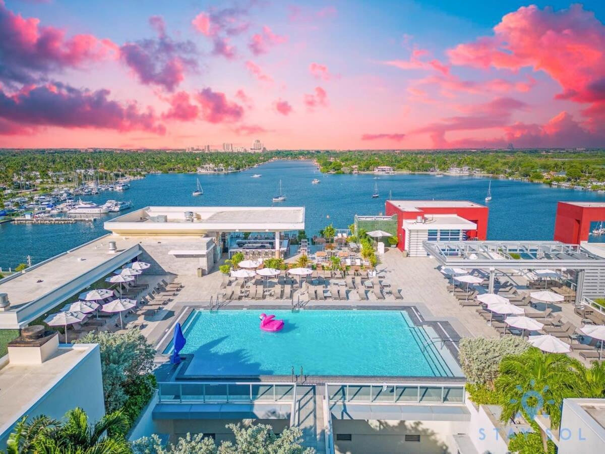Rooftop Pool & Hot Tub - Gym - Hollywood Beach 외부 사진