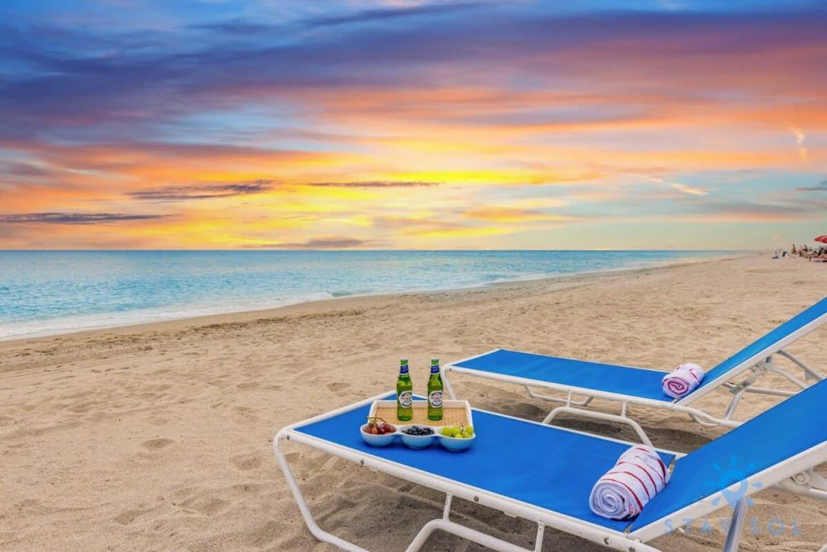 Rooftop Pool & Hot Tub - Gym - Hollywood Beach 외부 사진