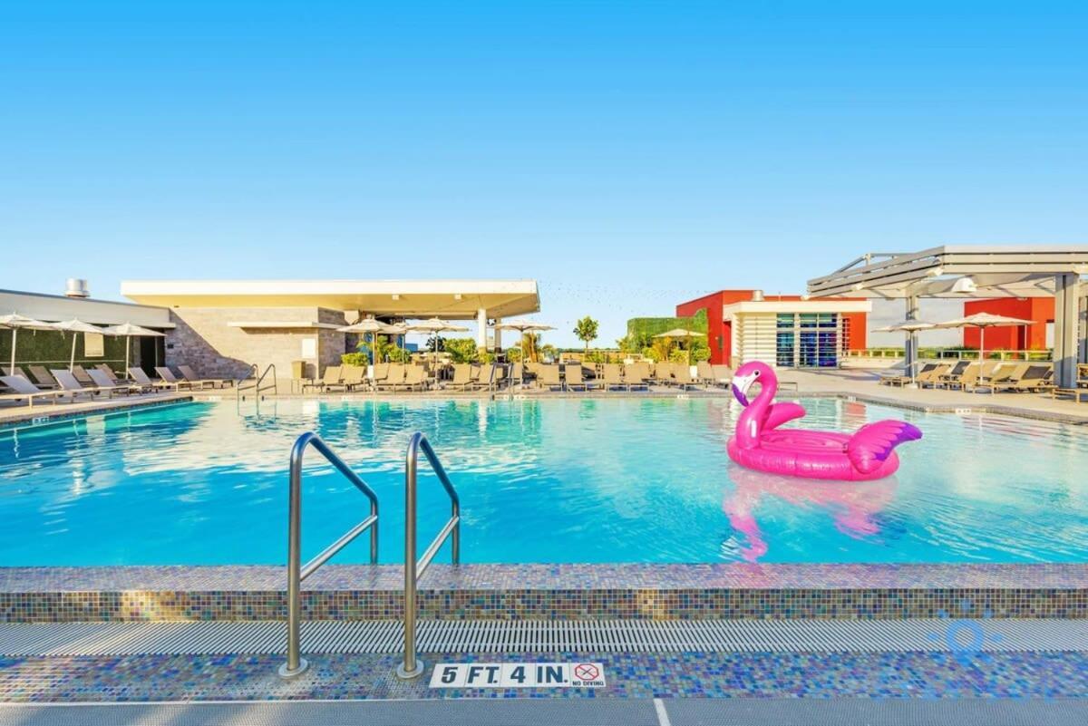 Rooftop Pool & Hot Tub - Gym - Hollywood Beach 외부 사진