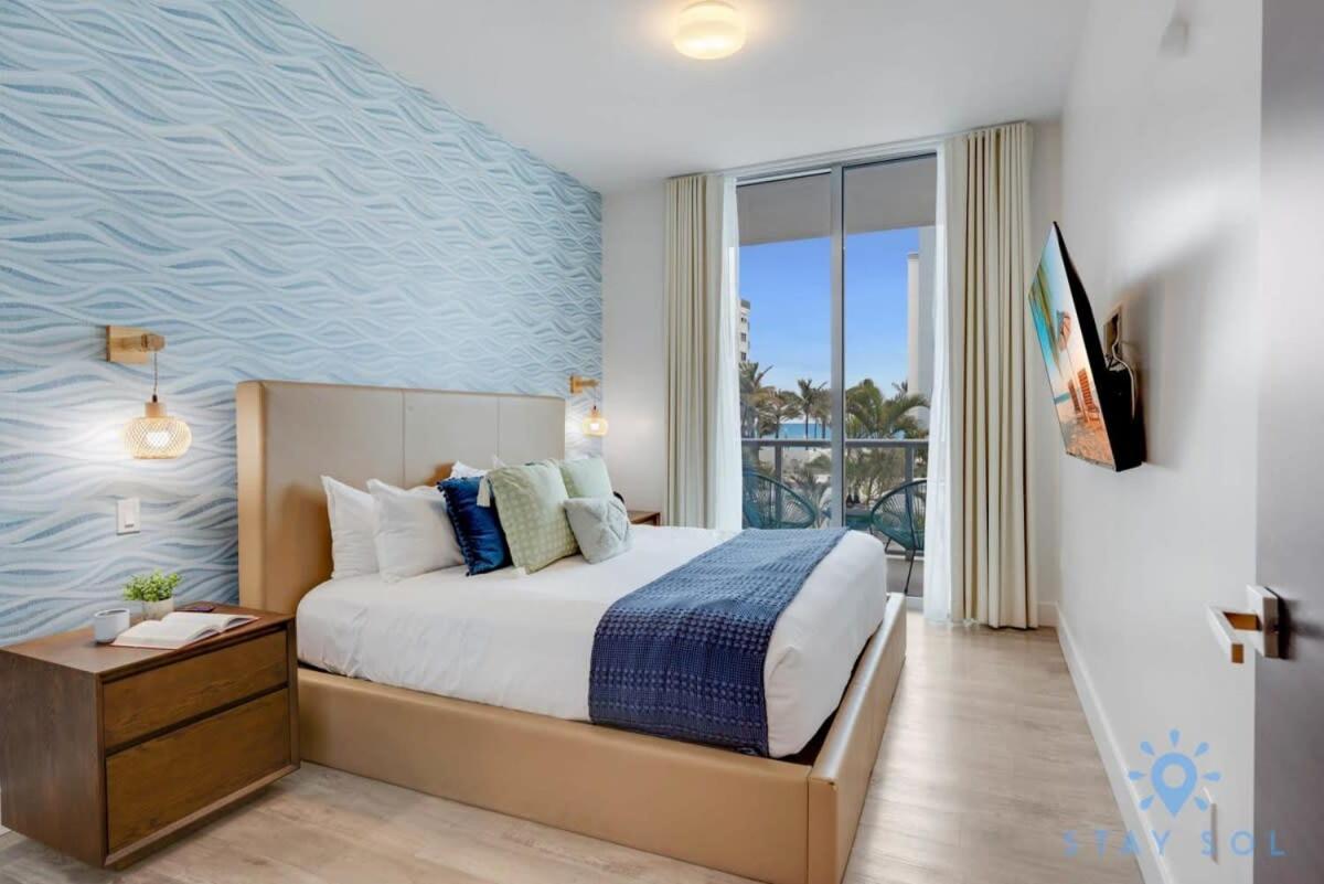 Rooftop Pool & Hot Tub - Gym - Hollywood Beach 외부 사진