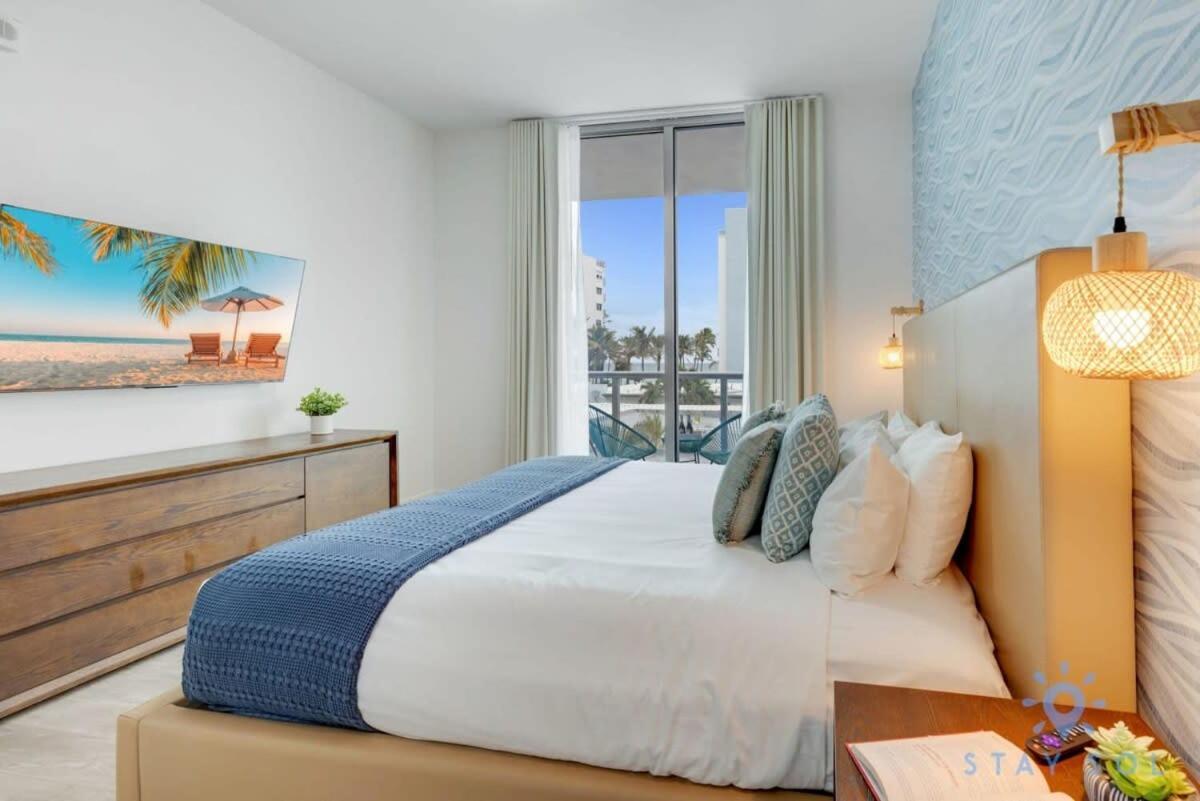 Rooftop Pool & Hot Tub - Gym - Hollywood Beach 외부 사진
