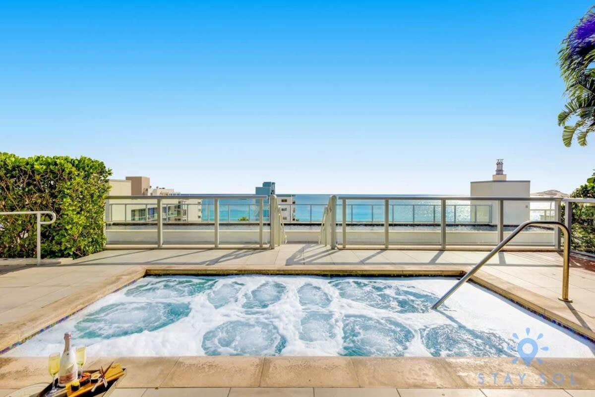 Rooftop Pool & Hot Tub - Gym - Hollywood Beach 외부 사진